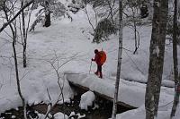  橋の上にも、この積雪